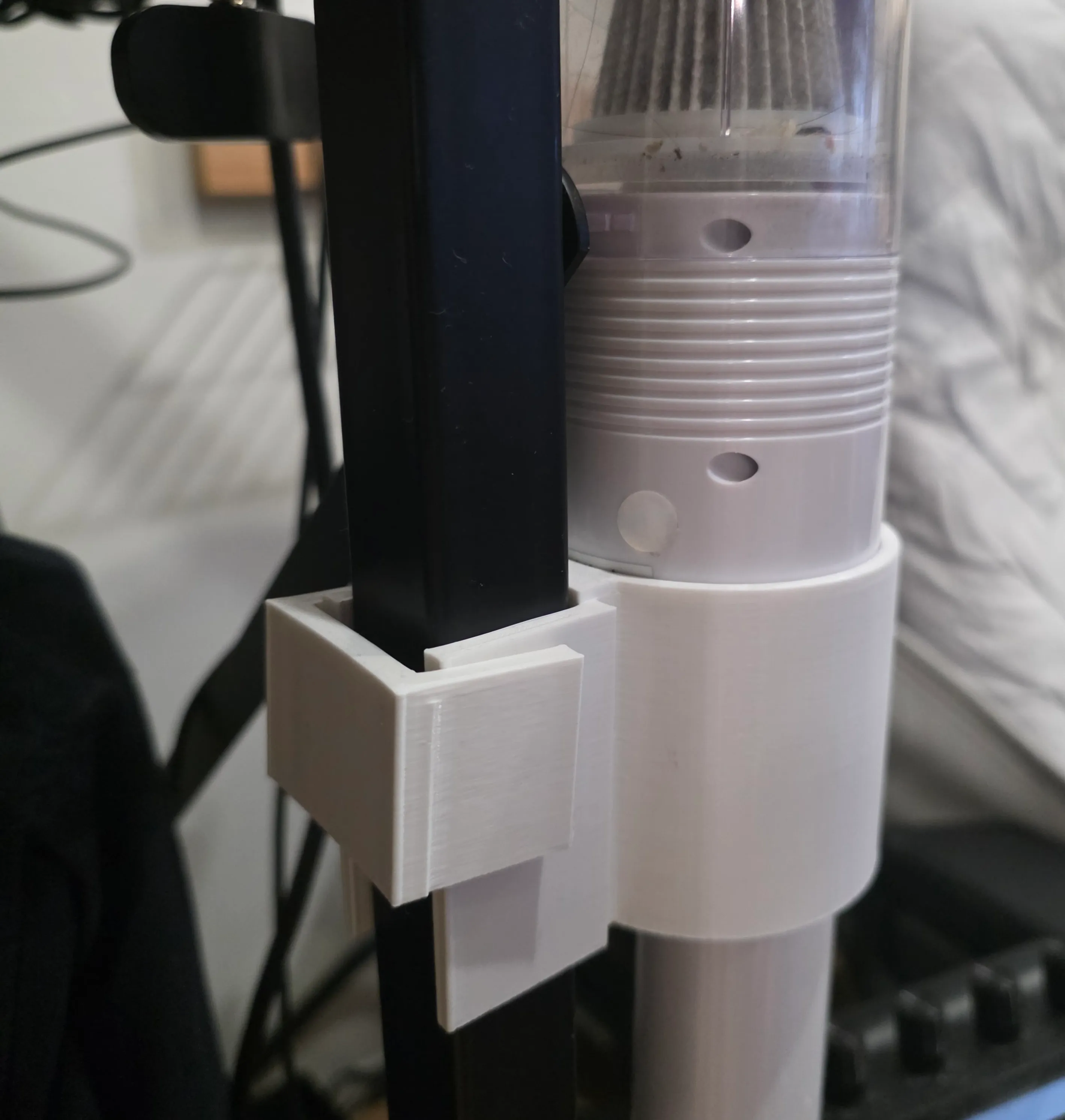 The second vacuum holder installed